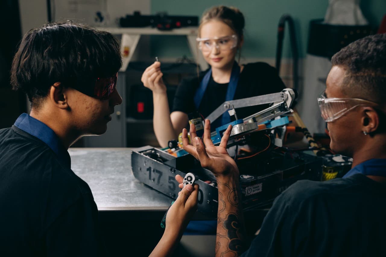 Robotics Technician