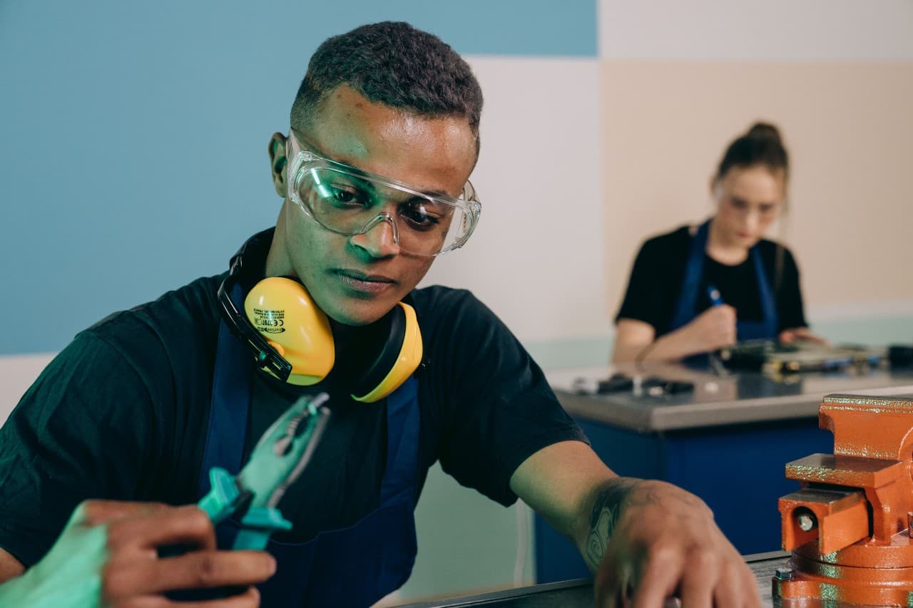 Engineering Technician